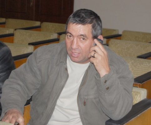 Primarul Vrabie pune la cale 